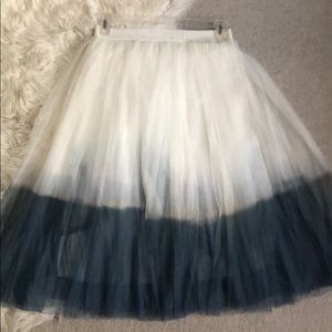 Off White Midi Skirt with ombré effect